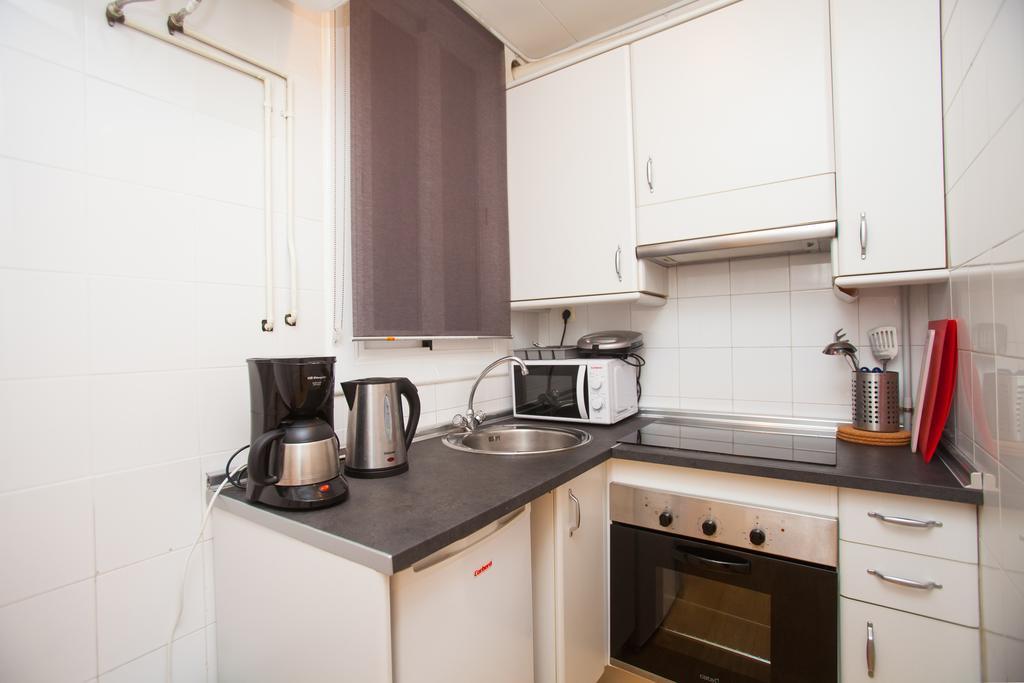 Gaudi Sagrada Familia Apartment Барселона Екстериор снимка