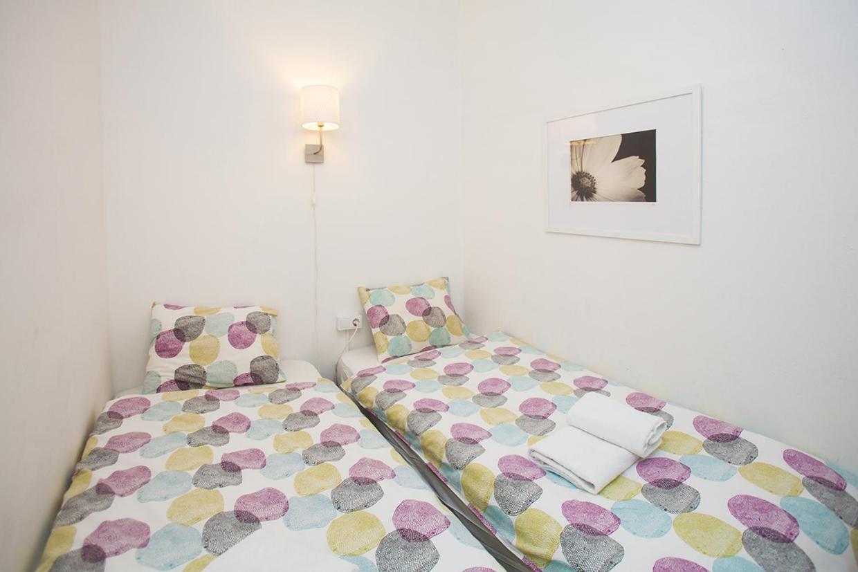 Gaudi Sagrada Familia Apartment Барселона Екстериор снимка