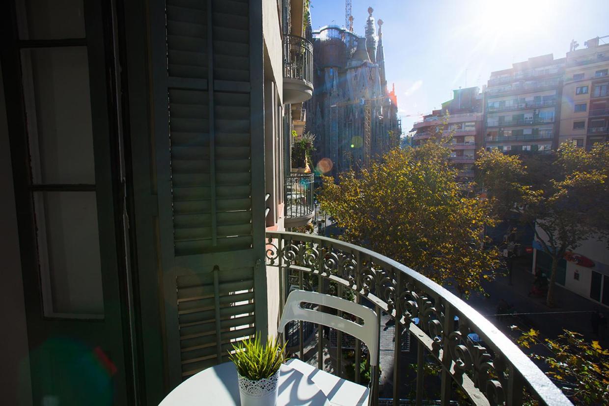 Gaudi Sagrada Familia Apartment Барселона Екстериор снимка
