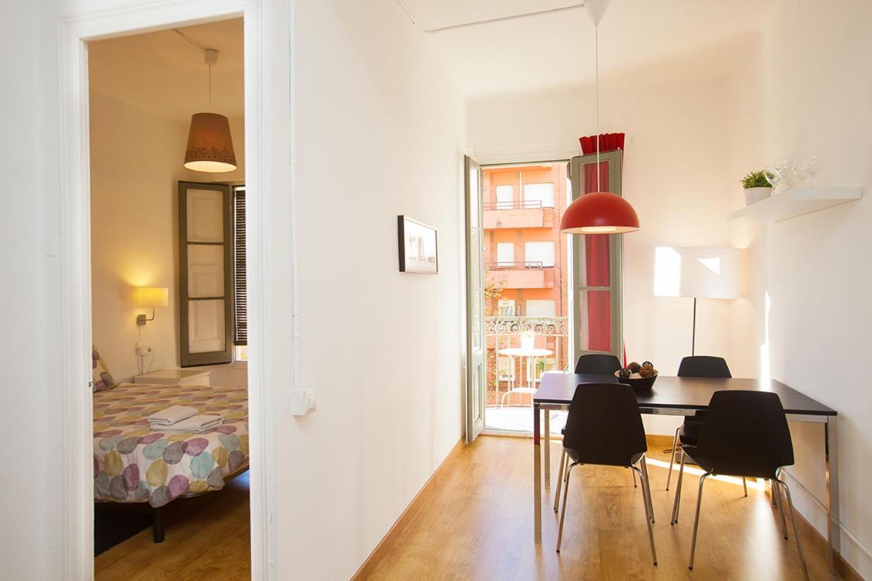 Gaudi Sagrada Familia Apartment Барселона Екстериор снимка