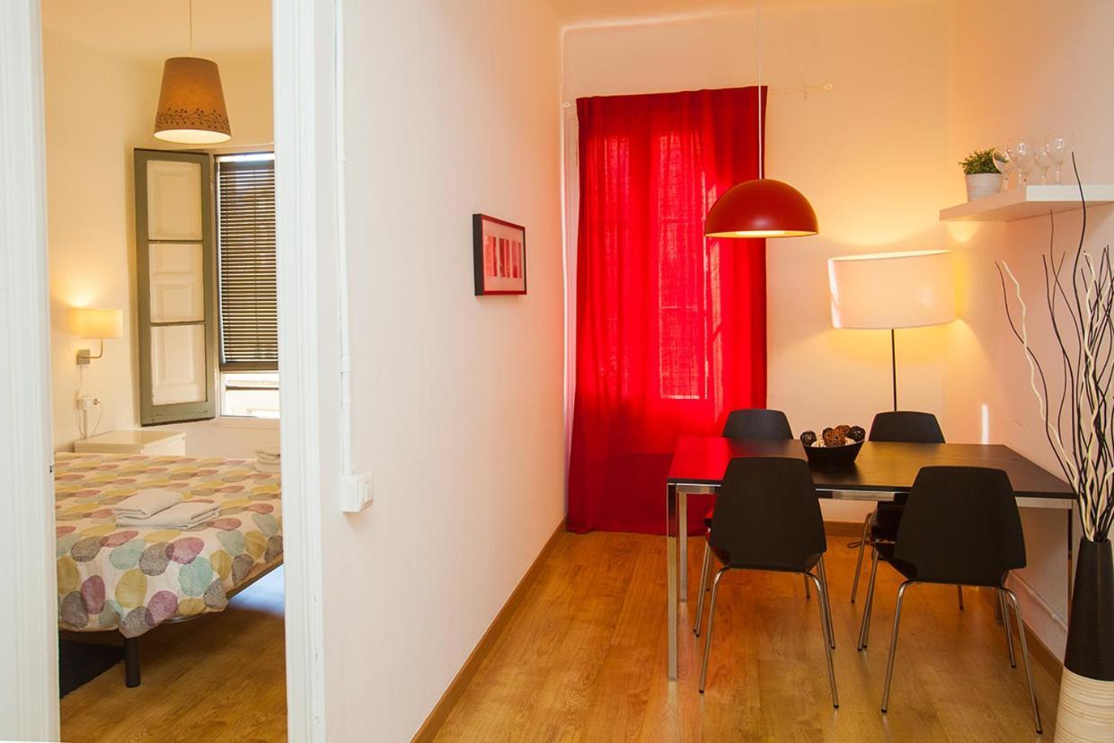 Gaudi Sagrada Familia Apartment Барселона Екстериор снимка