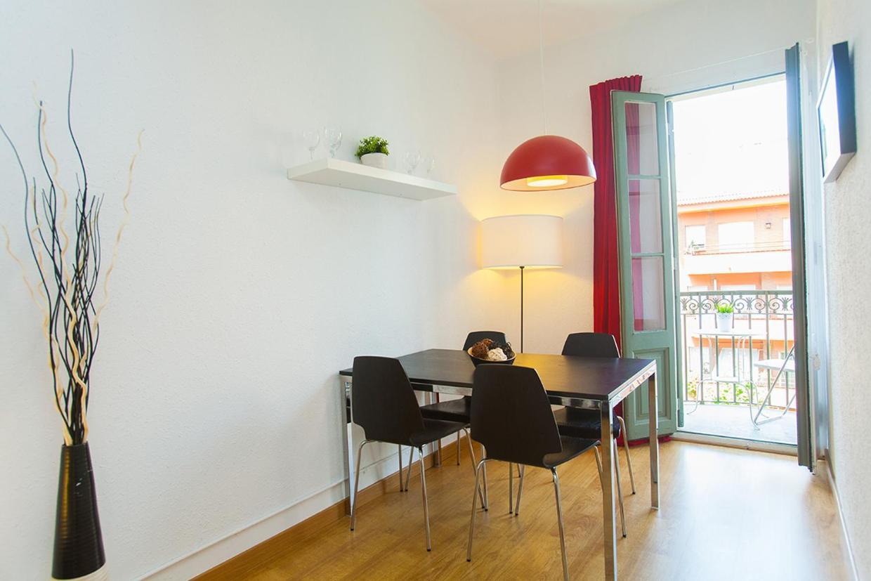 Gaudi Sagrada Familia Apartment Барселона Екстериор снимка