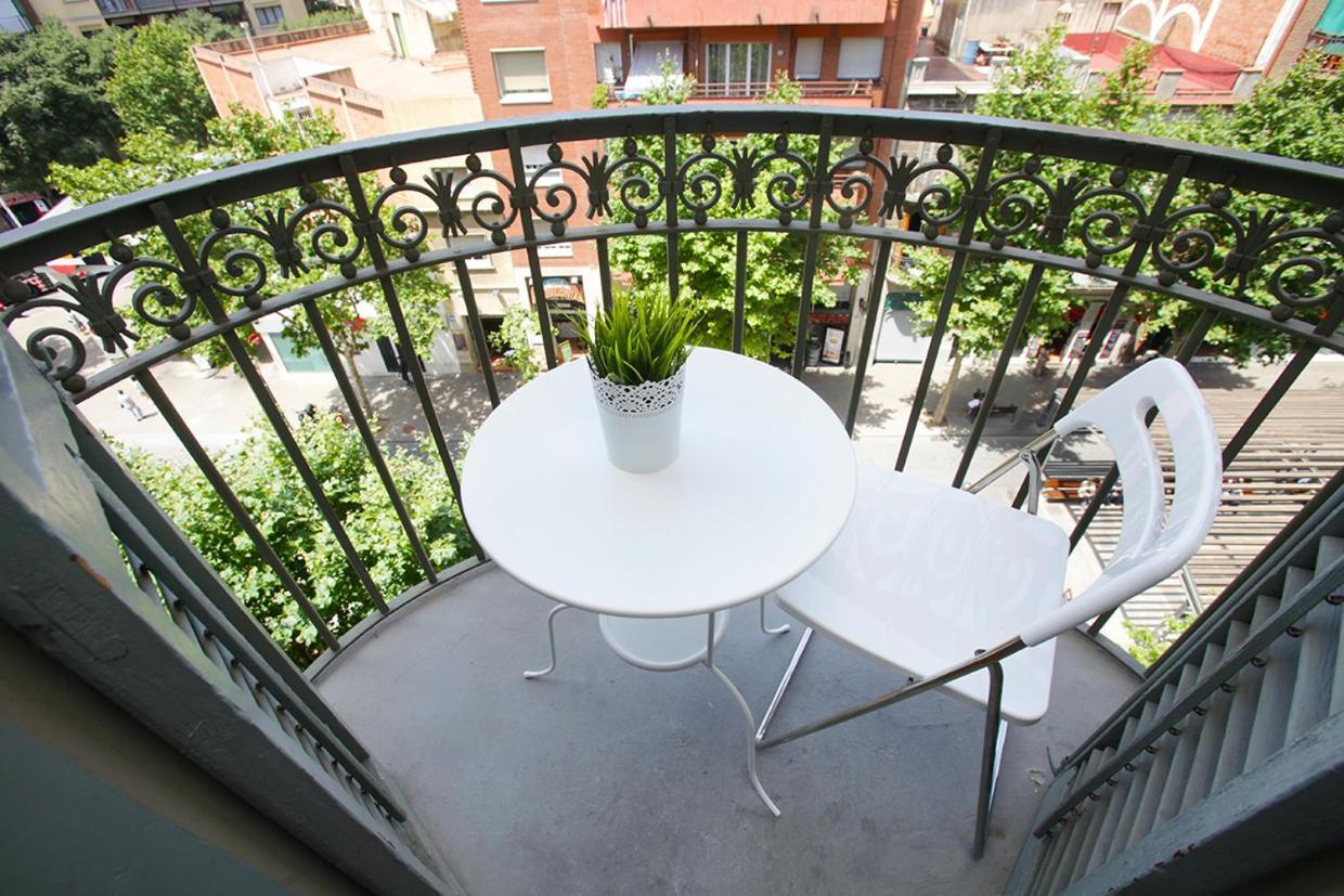 Gaudi Sagrada Familia Apartment Барселона Екстериор снимка