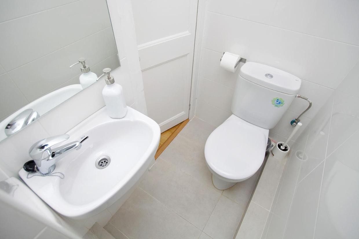 Gaudi Sagrada Familia Apartment Барселона Екстериор снимка